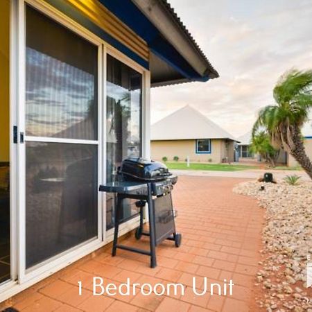 Osprey Holiday Village Ексмут Екстериор снимка