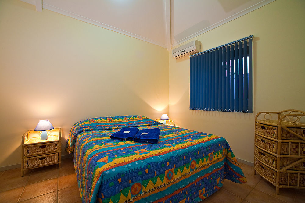 Osprey Holiday Village Ексмут Екстериор снимка