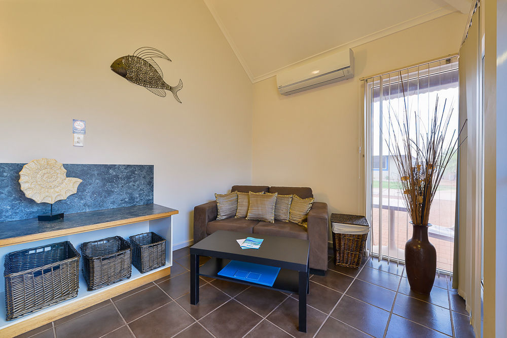 Osprey Holiday Village Ексмут Екстериор снимка
